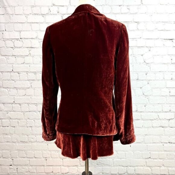 Reba 2 Piece Set: Wine Colored Velvet Sequin Top & Jacket Set Sz 6/8 - Picture 6 of 16